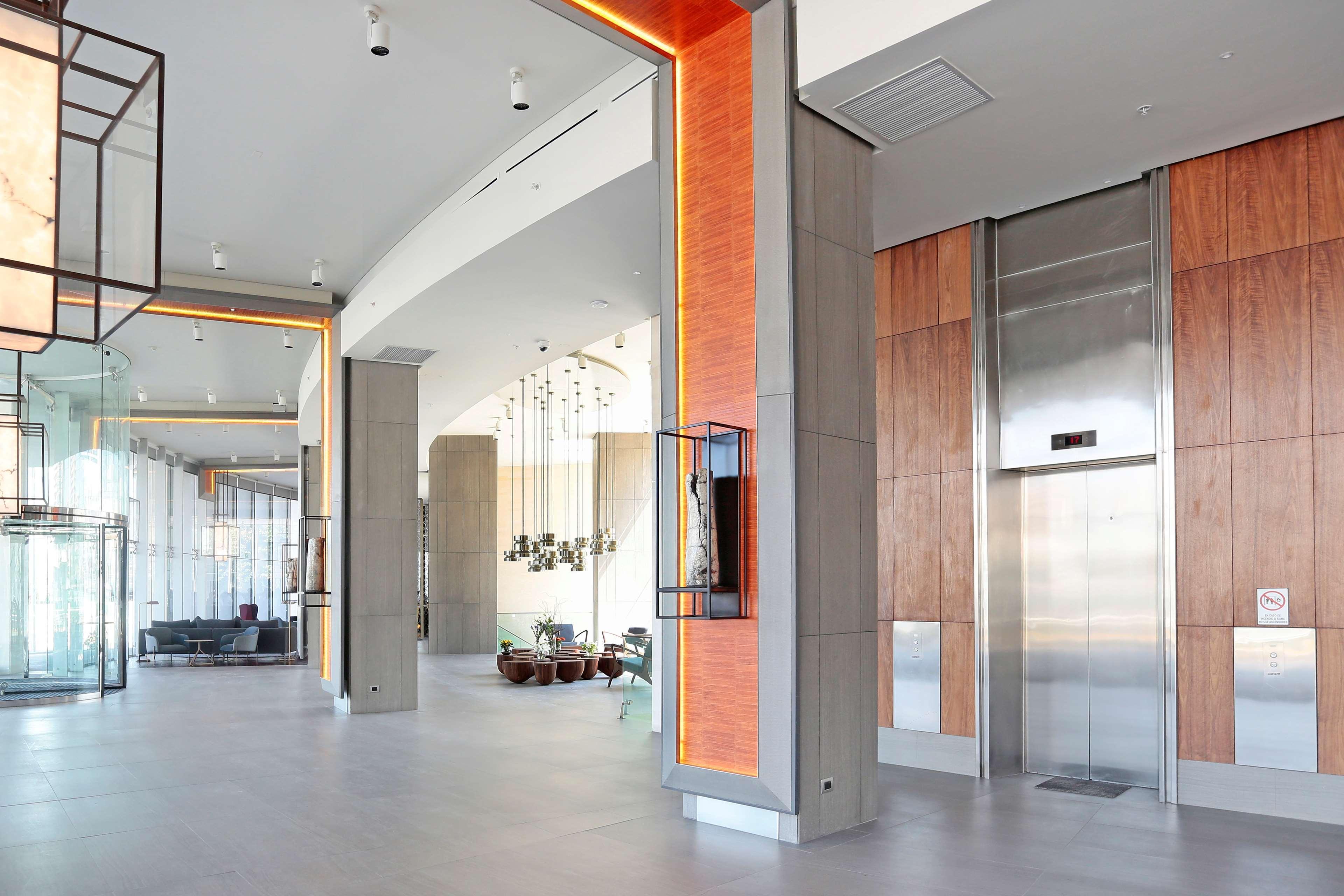 Doubletree By Hilton Santiago Kennedy, Chile Hotell Exteriör bild