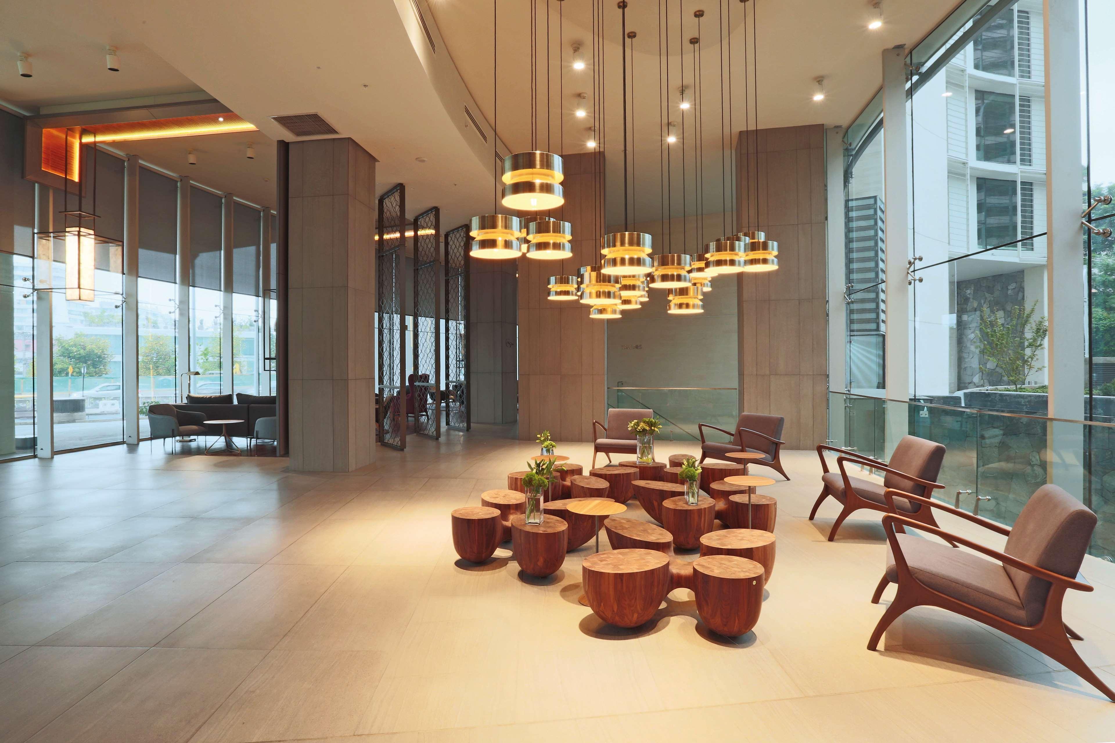 Doubletree By Hilton Santiago Kennedy, Chile Hotell Exteriör bild