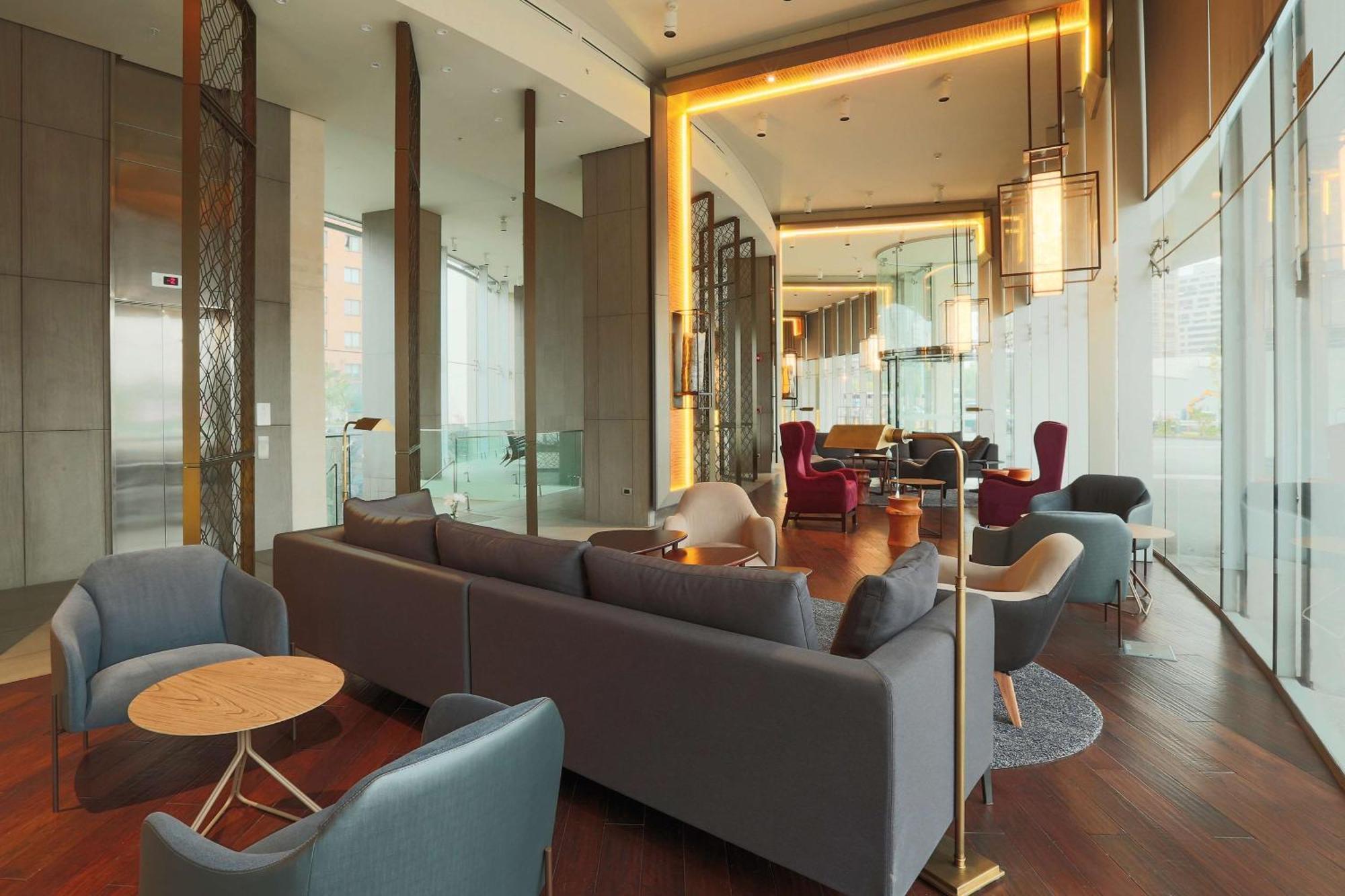 Doubletree By Hilton Santiago Kennedy, Chile Hotell Exteriör bild